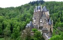 Video: Lâu đài đặc biệt sở hữu bởi một gia đình trong suốt 850 năm
