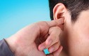 Dấu hiệu bất thường ở tai cảnh báo bệnh nguy hiểm