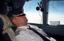 Phi công có được 'làm việc riêng' khi lái máy bay?