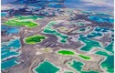 Video: Hồ muối ngọc lục bảo đẹp như cảnh sắc ngoài hành tinh