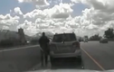 Video: phát hiện bé 5 tuổi lái ôtô trên cao tốc đi mua Lamborghini