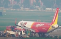 Video: Máy bay Vietjet được lai dắt về sân đỗ sau sự cố kinh hoàng 