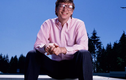 Bill Gates thích tán tỉnh vợ người khác, thường đến câu lạc bộ thoát y