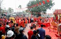 Hàng trăm người rước ‘ông ỉn' tại Lễ hội làng Ném Thượng