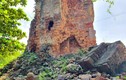 Tháp cổ gần nghìn năm tuổi ở Nghệ An nguy cơ đổ sập