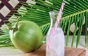 Những lợi ích của việc uống nước dừa nguyên chất trong mùa hè