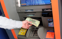 Một cây ATM có bao nhiêu tiền?