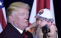 Khoảnh khắc cưng nựng trẻ con của ông Donald Trump 