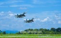 Rạo rực cảnh Su-22, Su-30 Việt Nam bắn, ném bom dữ dội