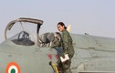 Ấn Độ có nữ phi công lái máy bay chiến đấu đầu tiên