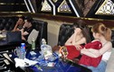 Nam thanh nữ tú phê ma túy trong phòng VIP quán karaoke ở miền Tây