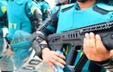Việt Nam trang bị "siêu súng trường tấn công" Tar-21 cho dân quân tự vệ