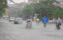 Cảnh báo mưa dông lớn ở trung tâm thành phố Hà Nội