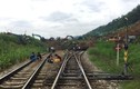  Chính thức thông đường sắt Hà Nội-Lào Cai sau nhiều ngày chia cắt ​