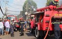 TP HCM: Hỏa hoạn kinh hoàng thiêu rụi 11 ki ốt, 1 người chết