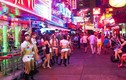 Nạn hút trộm nước ngầm phục vụ mại dâm có thể khiến Bangkok bị nhấn chìm
