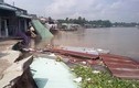 Video: Sạt lở ở Cần Thơ, nhà đổ ầm xuống sông, dân tháo chạy tán loạn