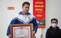 “Người hùng” Trung Văn Nam nhận bằng khen của Thủ tướng Chính phủ