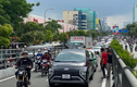 3 ô tô va chạm liên hoàn, cửa ngõ sân bay Tân Sơn Nhất ùn ứ