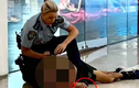 Nữ cảnh sát anh hùng hạ gục kẻ đâm dao tại Sydney