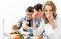 Mẹo nhỏ khi ăn trưa giúp bạn giảm cân