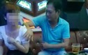 Làm rõ vụ Phó bí thư huyện ủy sờ ngực nữ nhân viên quán karaoke