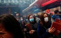 Hồng Kông phát hiện “ổ dịch” lây nhiễm COVID-19 ở một ngôi chùa