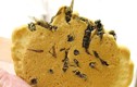 Đặc sản bánh quy ong bắp cày của Nhật khiến du khách “sợ khóc thét”
