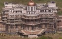Biệt thự bỏ hoang ở Anh to lớn hơn cả Cung điện Buckingham