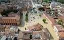 Hình ảnh lũ lụt kinh hoàng ở Italy khiến hàng nghìn người sơ tán