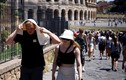 Sóng nhiệt ở Italy khiến nhiều người ngã quỵ
