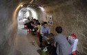 Cận cảnh dân Trung Quốc tránh nóng trong hầm trú bom