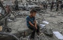Người dân ở Dải Gaza sống trong sợ hãi giữa bom đạn Israel