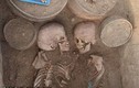 Kinh ngạc "hài cốt tình nhân" e ấp trong cổ mộ 4.000 tuổi