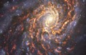 Bất ngờ chụp được ảnh thiên hà “xuyên không” 55 triệu năm