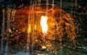 Bí ẩn ngọn lửa "ma trơi", trăm năm cháy sáng trong thác nước Mỹ 