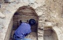 Đào mộ chôn mẹ, lão nông bất ngờ phát hiện “mộ trong mộ”