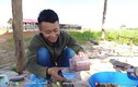 Quang Linh Vlogs mời bún đậu mắm tôm, người dân Angola né thẳng