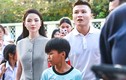 Đi ăn cưới Đoàn Văn Hậu, bạn gái Quang Hải có "giao diện" lạ