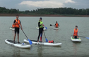 Video: Tự tay chèo thuyền khám phá hồ Trị An