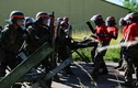 Mục kích Quân đội Pháp diệt khủng bố, chống bạo động