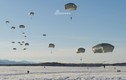 Mục kích lính Mỹ huấn luyện nhảy dù dưới cái lạnh âm độ C