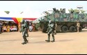 Choáng với siêu xe chở quân và giáp robot do Ghana phát triển