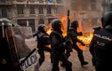Bạo loạn ở Barcelona, hơn 50 người bị bắt giữ