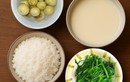 Canh sữa đậu nành ăn với cà muối: Sự kết hợp tưởng không ai dám thử mà ai thử rồi cũng “ủa ngon thiệt hả?”