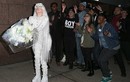 Lady Gaga hóa cô dâu quái dị