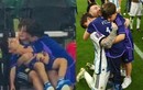 Messi cùng Argentina vô địch World Cup, dân mạng phì cười vì cậu con trai anti-bố "xỉu ngang" trên khán đài