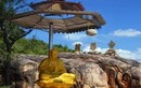 Độc đáo ngôi chùa trên đảo Hòn Đỏ
