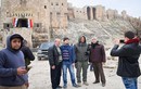 Không khí nhộn nhịp trước Thành cổ Aleppo sau giải phóng