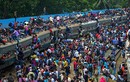 Nghẹt thở cảnh chen chúc trên những chuyến tàu Bangladesh
